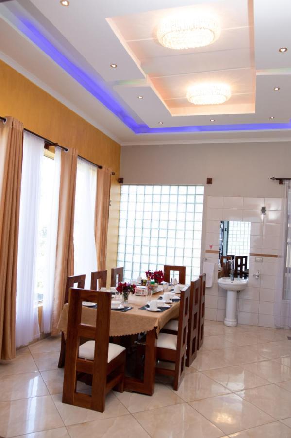 Arusha Royal Bed & Breakfast Exterior photo